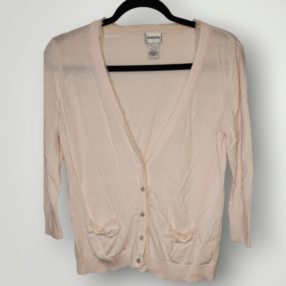 Womens Chicos Light Pink Button Up V-neck Sweater 2 Front Pockets Size 1